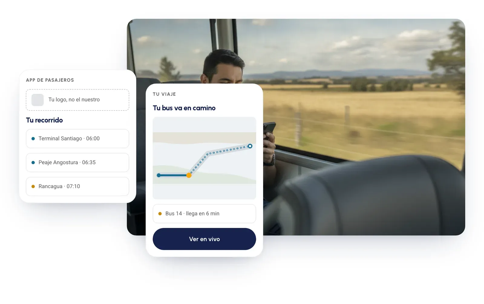 App de pasajeros con la marca del cliente mostrando el recorrido y la llegada del bus, sobre la foto de un pasajero mirando su teléfono en un bus interurbano